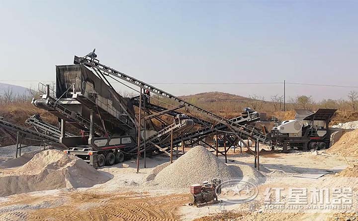 輪胎移動式制砂機(jī)客戶現(xiàn)場